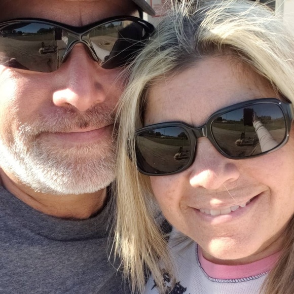 MEET THE POSHER! - Picture 1 of 4